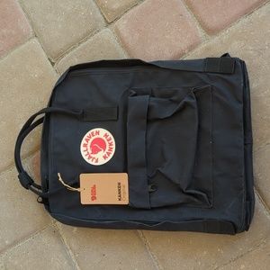 Fjällräven Kånken (black)